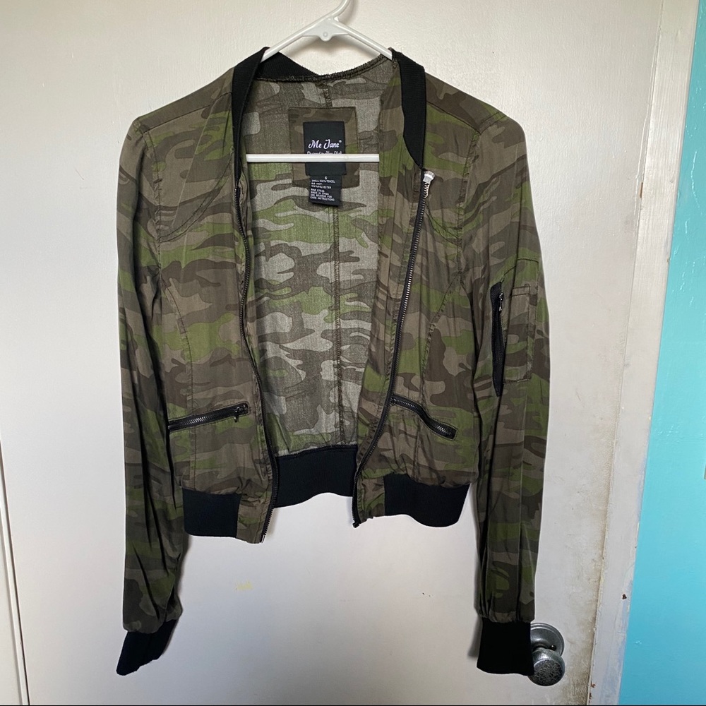 Camo cropped jacket